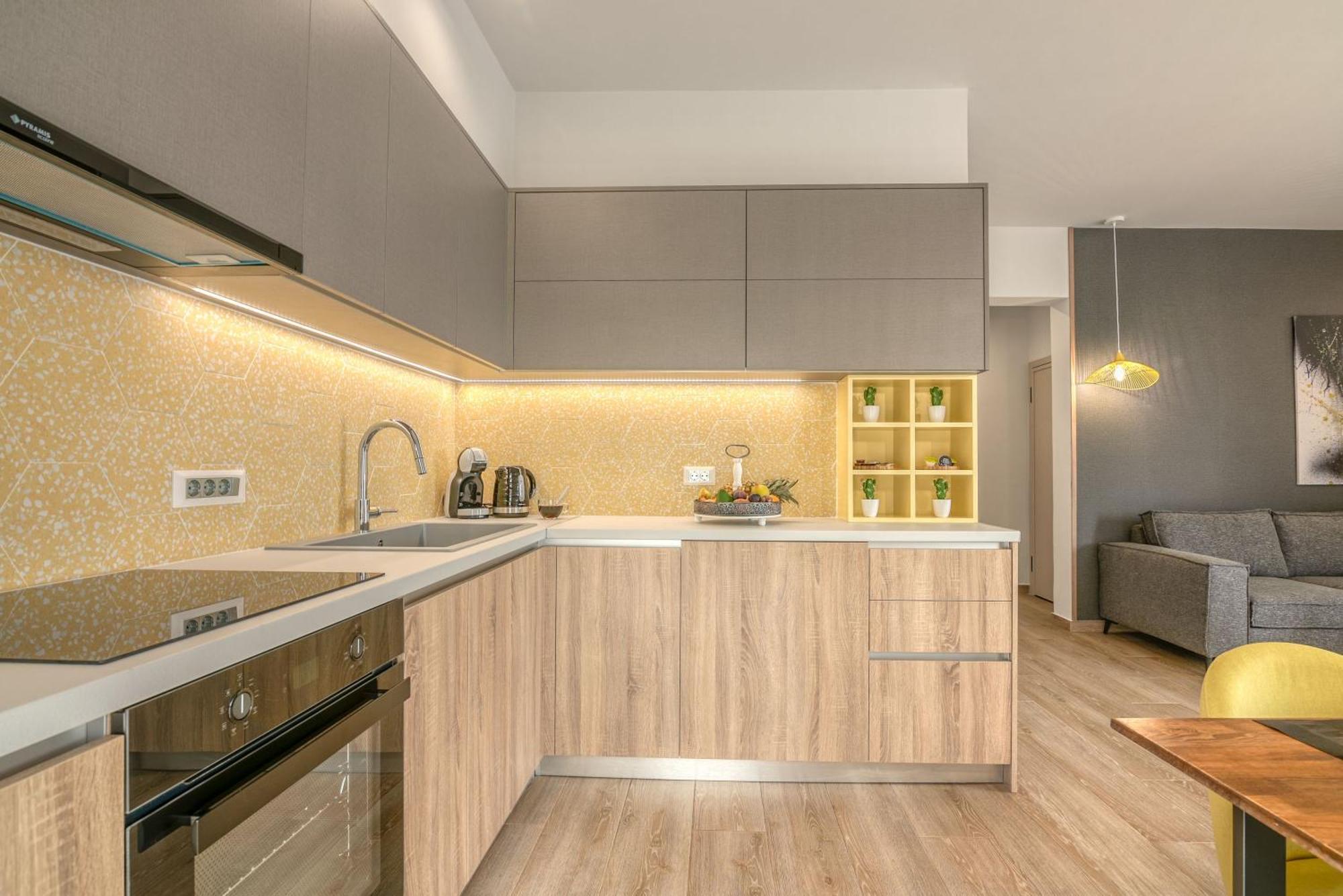 Magnolia Luxury Chania Central Apartments Chrissi Akti Chania Exterior foto