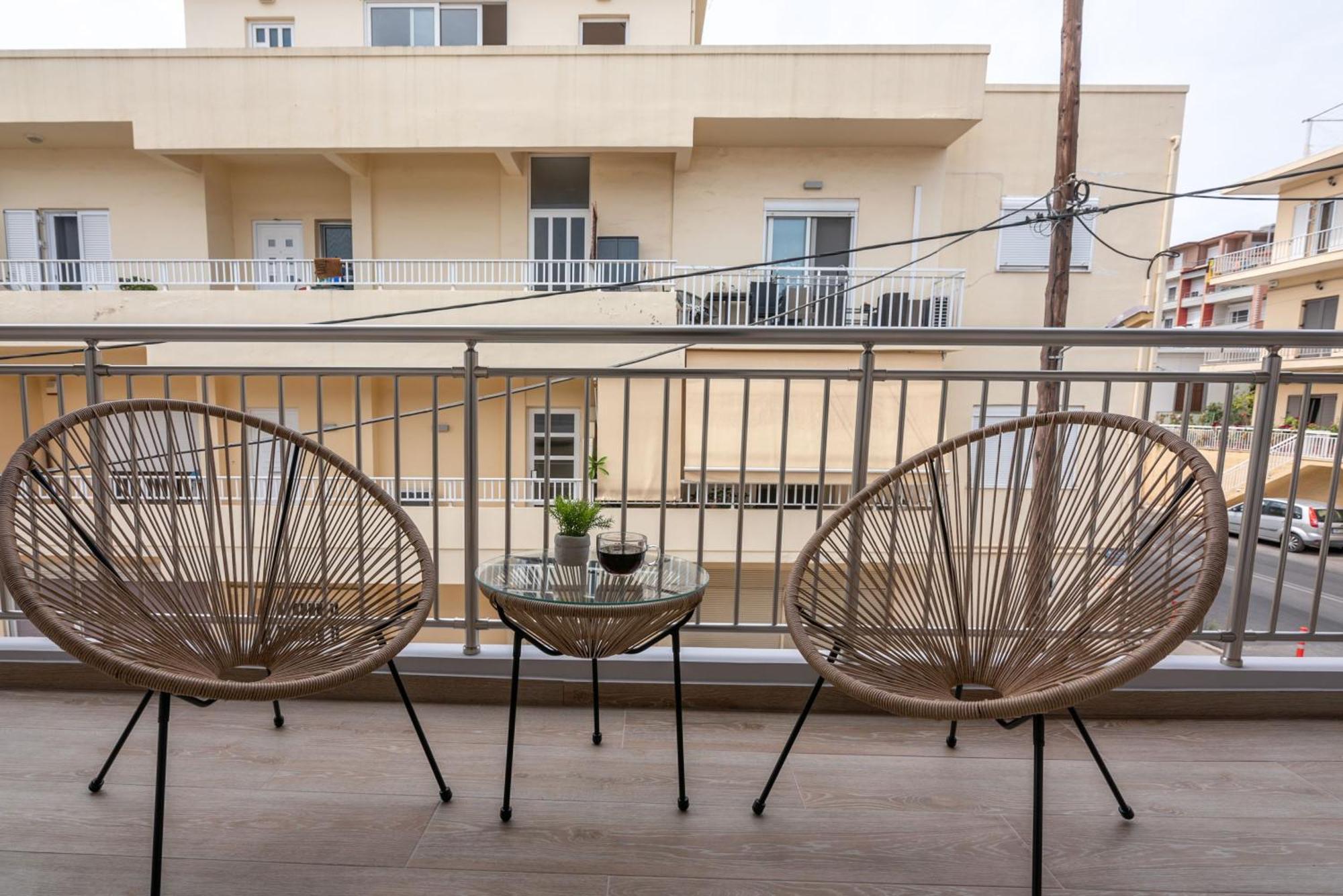 Magnolia Luxury Chania Central Apartments Chrissi Akti Chania Exterior foto