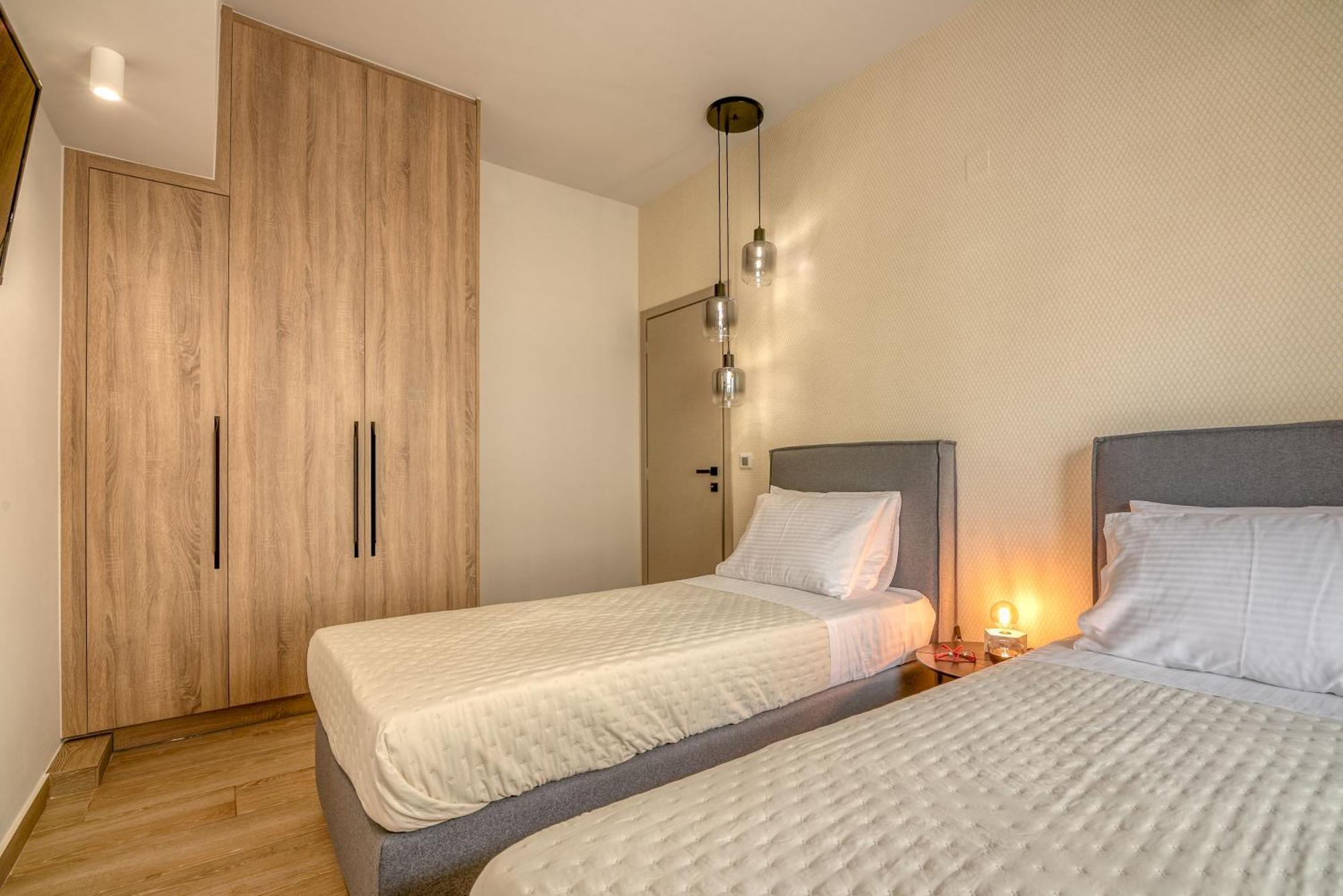 Magnolia Luxury Chania Central Apartments Chrissi Akti Chania Exterior foto